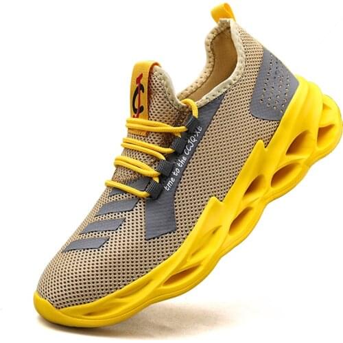 Men Lightweight Running Shoes Summer Ultra-light Breathable Sneakers Zapatos De Mujer Walking Shoes Boys Sneakers Size 39-46