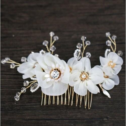 White Silk Yarn Flower with Small Crystal Beads Hairwear Haircomb Bridal Yarn Flower Girl Hairwear LB
