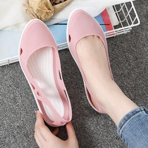 Women Hollow Out Shallow Flat Jelly Shoes Ladies Slip on Casual Loafers Breathable Comfort Soft Woman Beach Shoes Summer New