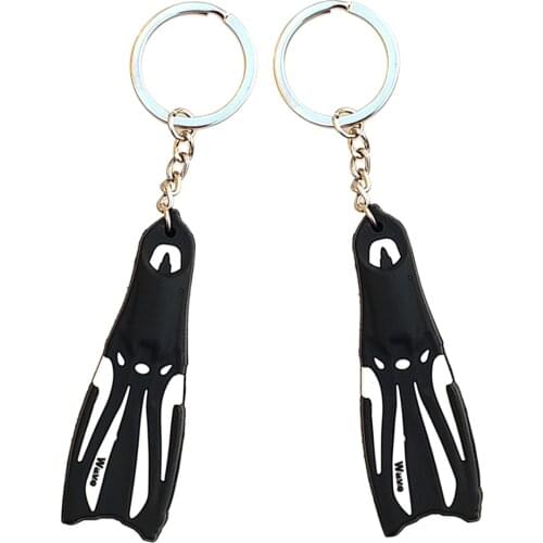 2Pcs Swimming Fin Shaped Keychain Keyring for Car Keys, Key Ring for Handbag Tote Bag Wallet Pendant - Black & White