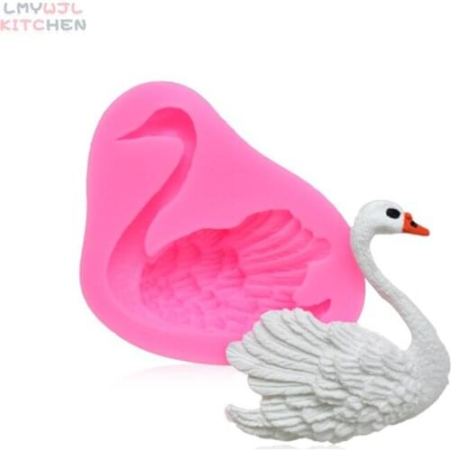 3D Little Swan Silicone Mold DIY Chocolate Candy Silicone Mold Cake Decoration Accessories Clay Mirror Epoxy Resin Mold