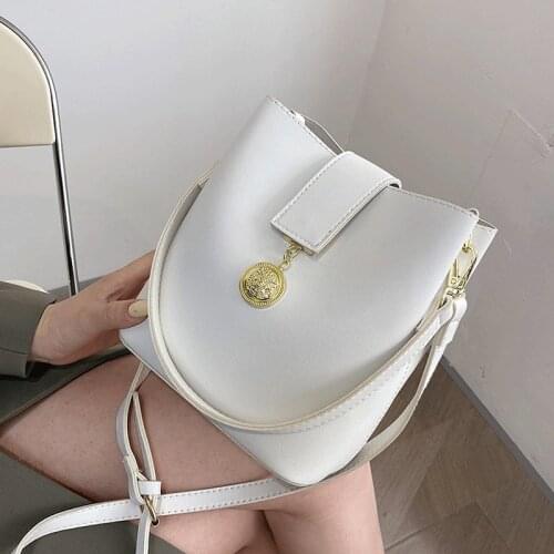 Women Vintage Leather Bags Famous Brand Designer Shoulder Bags Female Handbags Solid Color Simple Crossbody Bag Sac Bucket Bag