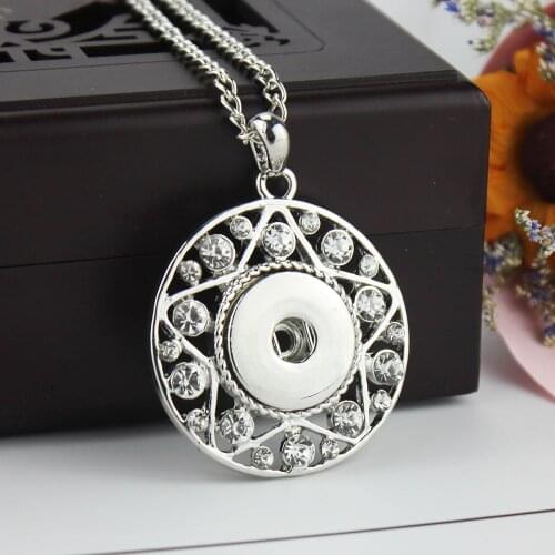 New Snap Button Jewelry Vintage Silver Snap Pendant Necklace with Chains for Women Girls Fit 18mm Snap Buttons Jewelry