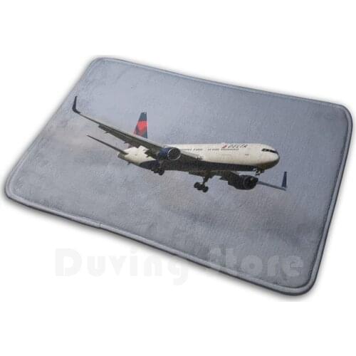 Delta Boeing 767 Carpet Mat Rug Cushion Soft N172dn Delta Boeing 767 332 Boeing 767 332 Delta Delta Boeing Boeing 767 767