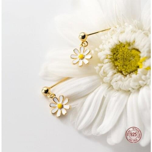 LKO 925 Sterling Silver Sun Flower Earrings Cute Chrysanthemum Plant Stud Earrings Gift for Women Small Fresh Daily Jewelry