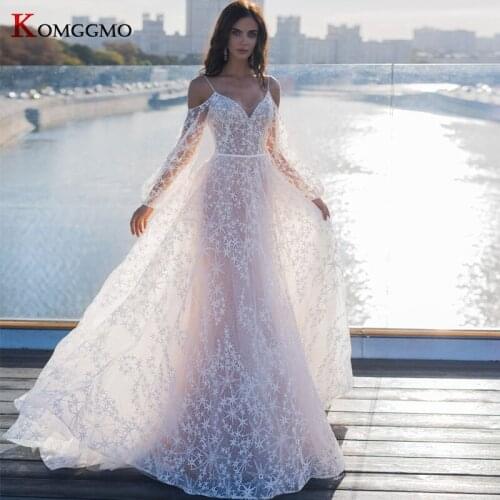Spaghetti Straps Sweetheart Neck A-Line Wedding Dress Elegant Embroidery Appliques Tulle Full Sleeve Court Train Bridal Gown
