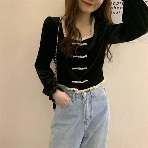 Japanese Style 2021 Spring New Blouse Sweet Lace Patchwork V-Neck Chinese Knot Shirt Blusas Cute Petal Sleeve Slim Short Shirt