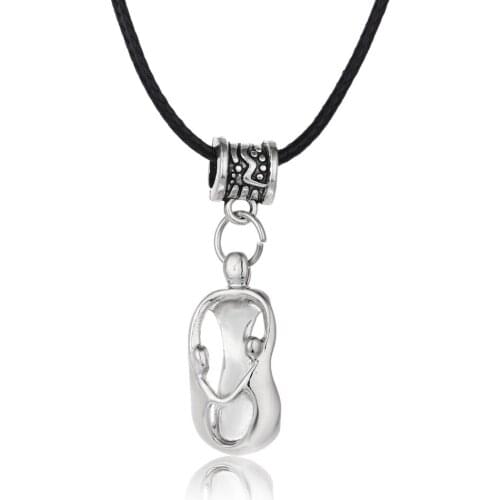 Mom Mother Children Baby Pendant Necklace Leather Rope Chain Family Love Party Women Femme Jewelry Collier Choker Birthday Gifts