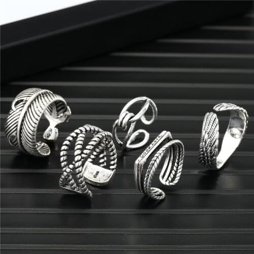 1PC Vintage Gothic Feather Wing Good Lucky Ring For Men Women Simple Hollow Bow-knot Metal Open Adjustable Ring Male Jewelry