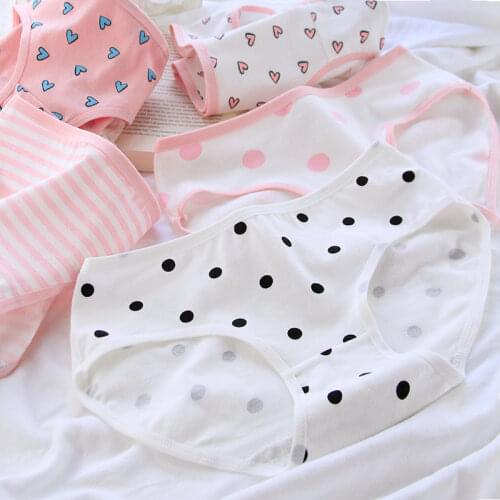 Young Lady Cotton Panties Seamless Lingerie for Women Underpants Cute Underwear Lolita Briefs Sweet White Pink Striped Dot Panty