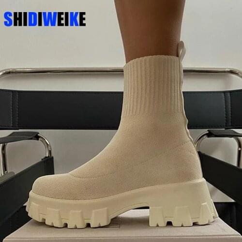 2021 Autumn Winter New Couple Socks Shoes Women Thick-soled Casual Large Size Net Red Knitted Short Boots Women botas de mujer