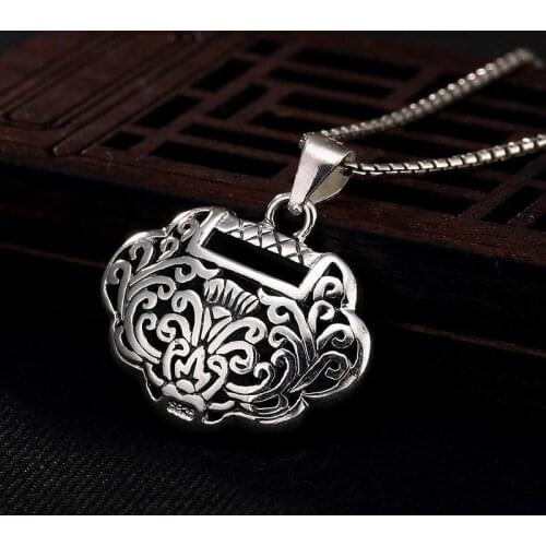 New Long Life Lock Handmade Necklace Men And Women Retro Ethnic Style Flower Blooming Rich Ruyi Lock Pendant Jewelry Accessories