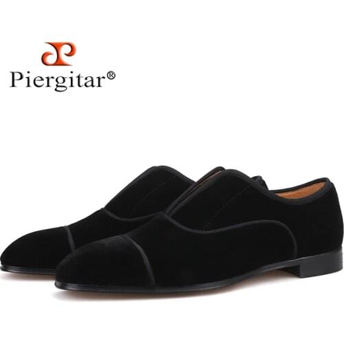 Piergitar 2019 New Black colors men velvet shoes Handmade British style mens loafers leather insole men dress shoes red bottom