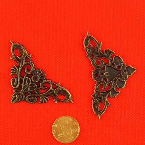 1pcs Triangle Archaize Wrap Angle Chinese Antique Furniture Box Jewelry Wooden Angle Wrap Copper Copper Corner Brass Fittin G0J4