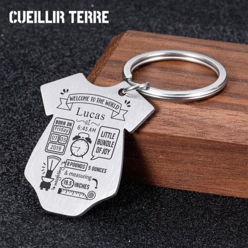 Baby Personalized Key Chain Gift New Born Baby Souvenir Jewelry Baby Siamese Shape First Mothers Fathers Day Gift