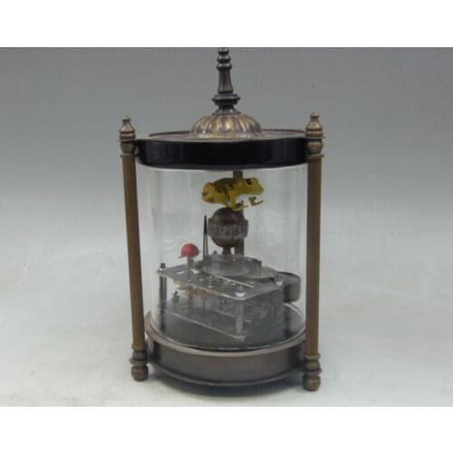 Old copper decorative carving frog ladybug mechanical watch the clock can work