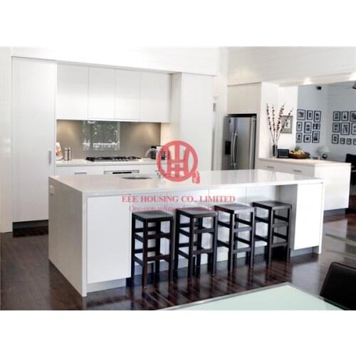 Customized modern lacquer kitchen cabinet with excellent design and quality MOQ is 1 set & sipping by sea