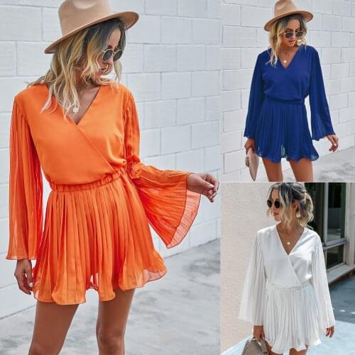 New Spring And Autumn Fashion Design Feeling Pleated Womens Conjoined Shorts Sexy V-Neck High Waist Solid Color