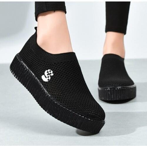 Women Chunky Shoes Sneakers Women Knitting Sock Slip On Flat Shoes Woman Loafers Flats Walking Thick Vulcanize Sole Ladies Shoes
