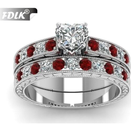 FDLK Fashion Luxury Heart Shaped Crystal Cut Ring Zinc Alloy Red Rhinestone Inlay Ring Bridal Engagement Wedding Jewelry
