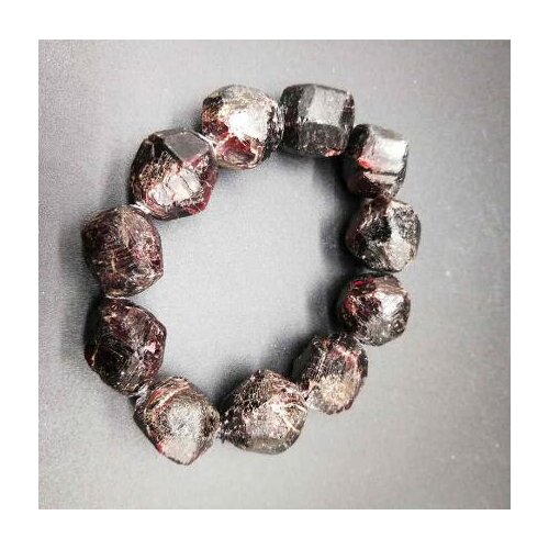 Natural Red Garnet Crystal Rough Stone Mineral Specimen Healing Bracelets