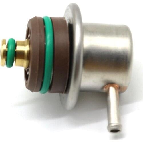 New Fuel Pressure Regulator XR3Z9C968AA For Lincoln For Ford F-150 F-250 F-350 4.6L 5.4L 1999-2004 XR3Z-9C968AA E101081