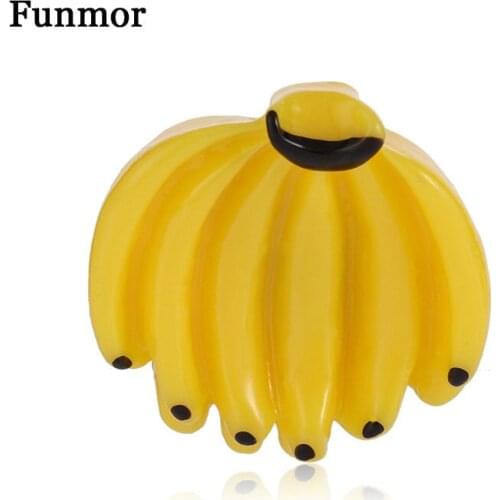 Funmor Cute Small Banana Brooch Plastic Pins Fruit For Girls Children Routine Holiday Decoration Accessories Bag Lapel Ornaments