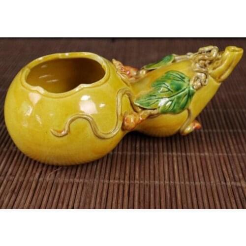 China Yellow glaze ceramic gourd pen wash crafts statue