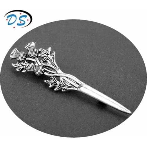 Dongsheng jewelry Vintage Brooches Pins Scottish Thistle Kilt Brooch or Cloak Pin Female Accessories badges broche