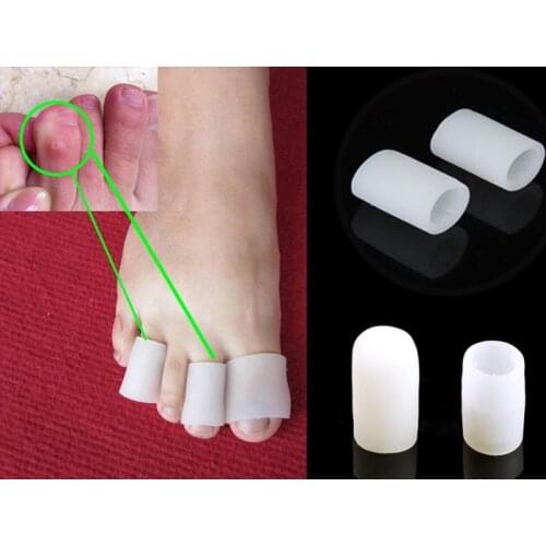 Delicate Hot Sales Gel Toe protector & Toe Separators silicone gel Tube to cushion corns and calluses for feet care