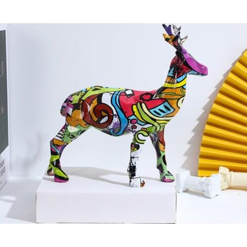 Sculpture Elk Statue Resin Home Decor Color Statues Animal Nordic Figurine Decoration Home Decoration Accessories Modern