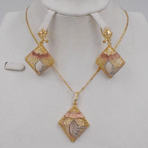 New High Quality Dubai Gold jewelry sets 3color earring and pendant For madam party Gifts African jewelry Women set