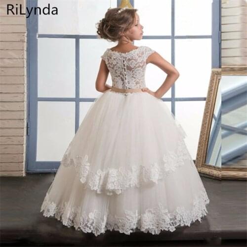 New Flower Girls Dresses High Quality Lace Appliques Beading Ball Gowns Beading Floor Length Pageant First Communion Dresses