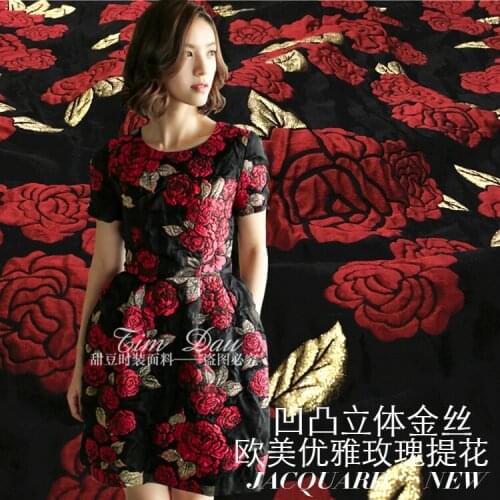 Three-dimensional jacquard fabric meter crisp jacquard brocade fabric dress fashion rose fabric wholesale jacquard cloth