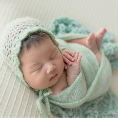 Vintage Newborn Knit Wrap Vintage Baby Wrap Jersey Newborn Outfit Baby Girl Floral Bonnet Baby Photography Props Posing Fabric