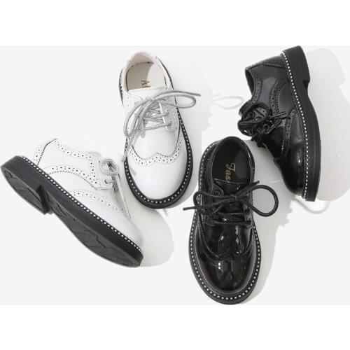 Childrens shoes Patent Leather shoes black England 2021 spring and autumn childrens suit soft sole elementary school students