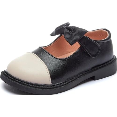 Girls' Leather Shoes Autumn 2021 New Fashion Princess Shoes Soft Sole Peas Childrens Single Shoes Leisure Flats Hot Casual Chic