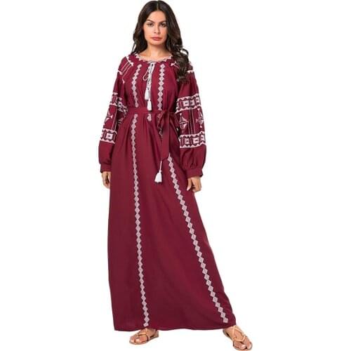 Muslim Women Abaya Dress Caftan Embroidery Long Sleeve O Neck Turkey Dubai Islamic Clothing Dresses Musulman M-4XL 2020 Spring