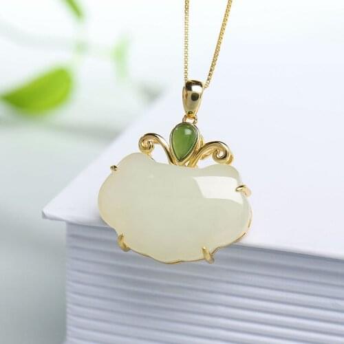 Natural Hetian Jade Xiangyun Ruyi Pendant S925 Sterling Silver Jade Simple Women Necklace to Give Mom Birthday Gift