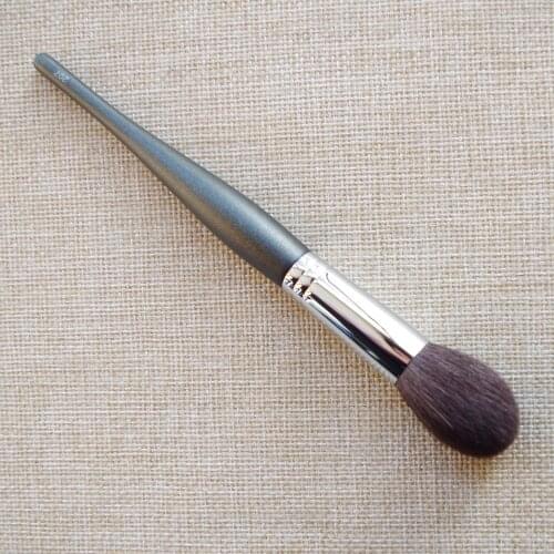 W207 Professional Handmade Makeup Brushes Soft Saikoho Goat Hair Round Blush Blusher Brush Cosmetic Tools Make Up Brush