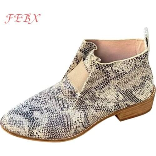 2021 New Women Ankle Boots Women Serpentine Slip On Ladies Chunky Low Heel Women Shoes Woman Footwear Plus Size 36-43 Snake