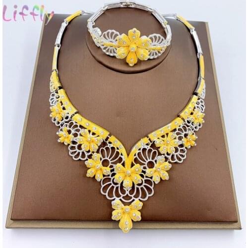 African Style Fashion Jewelry Sets Banquet Flower Necklace Two-color Bracelet Wedding Earrings Ring Bridal Jewelry