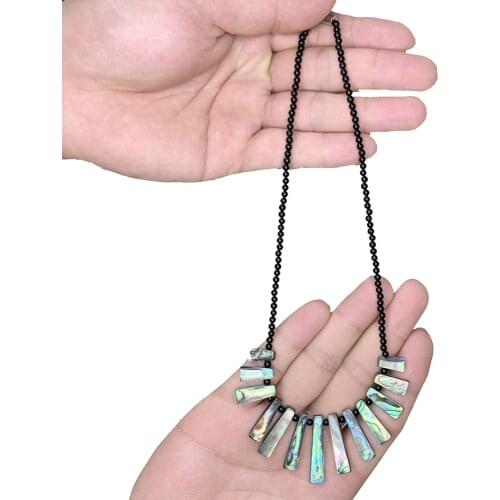 Charms Jewelry Pendant Necklace Natural Abalone Shell Clavicle Short Tassel Chain for Women Agates Hematite Stone Gift 40cm B505