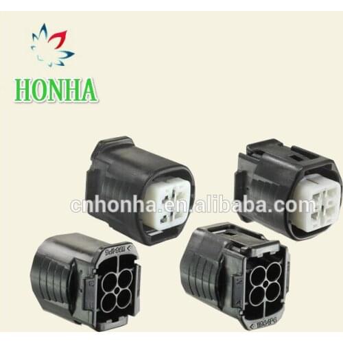 SUMITOMO 4 pin female automotive plastic hosing connector 6189-0694