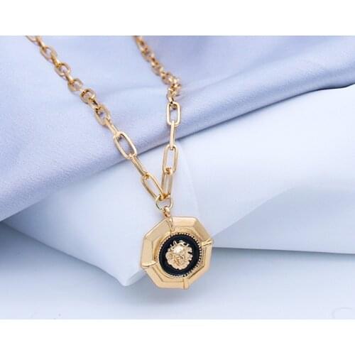Fashion Metal Black Drop Glaze Lion Head Long Pendant Necklace Hip-Hop Alloy Geometric Necklace Jewelry Party