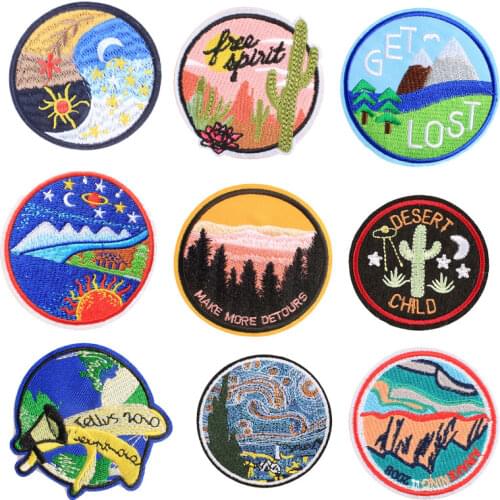 Round Landscape Badge Patches for Clothing Iron on Embroider Sew Applique Cool Fabric DIY Apparel Patch Accessories Decoration