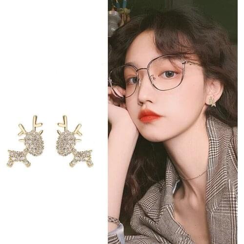 Exquisite Personality Earrings Cute Deer Earrings Female High-end Earrings Christmas Earrings for Women Piercing Jewelry