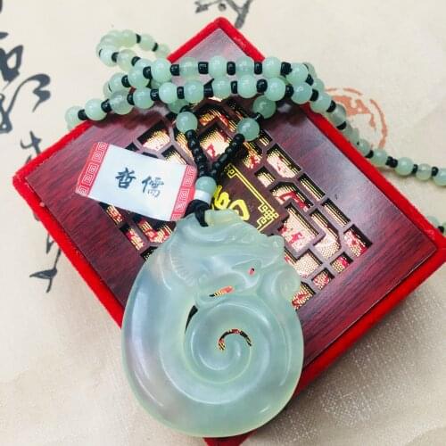 Zheru natural Hetian jade carved light green hollow dragon pendant with Yuzhu necklace men and women sweater chain