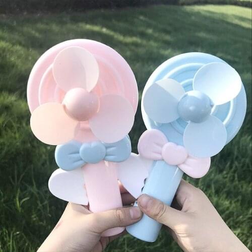 1 Pcs Manual Hand Press Lollipop Shape Mini Fan Portable Kids Toy 16.5*8.5cm No Battery Handheld Birthday Party Supplies