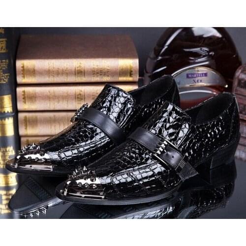 Christia Bella Classical Black Metal Rivet Pointed Toe Buckle Genuine Leather Male Business Shoes Fashion Men Party Formal Shoes